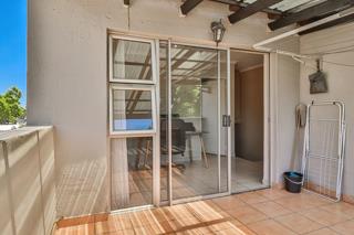 3 Bedroom Property for Sale in Greenstone Hill Gauteng