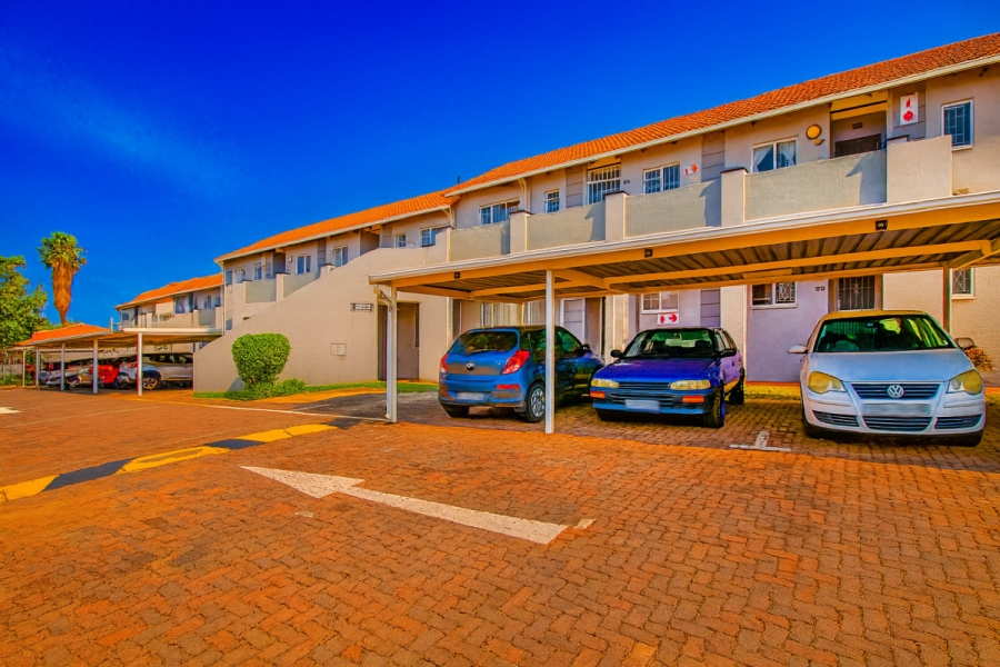 2 Bedroom Property for Sale in Eden Glen Gauteng