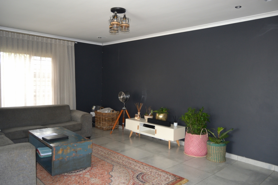 3 Bedroom Property for Sale in Croydon Gauteng