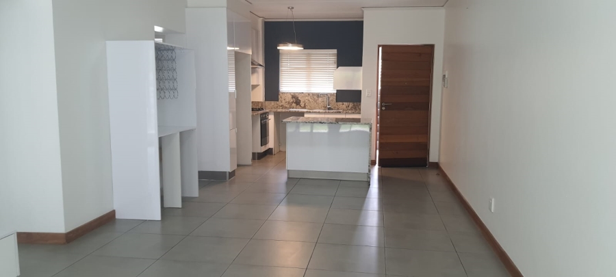 To Let 2 Bedroom Property for Rent in Bryanston Gauteng