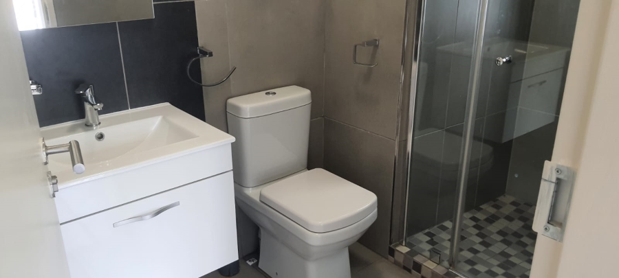 To Let 2 Bedroom Property for Rent in Bryanston Gauteng