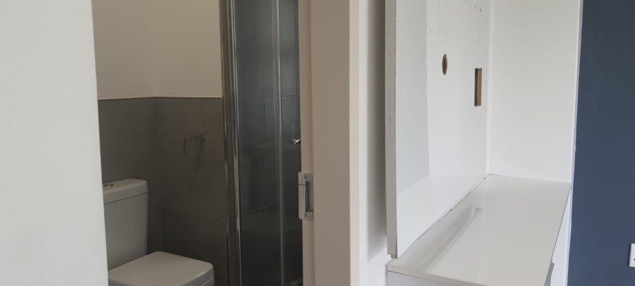 To Let 2 Bedroom Property for Rent in Bryanston Gauteng