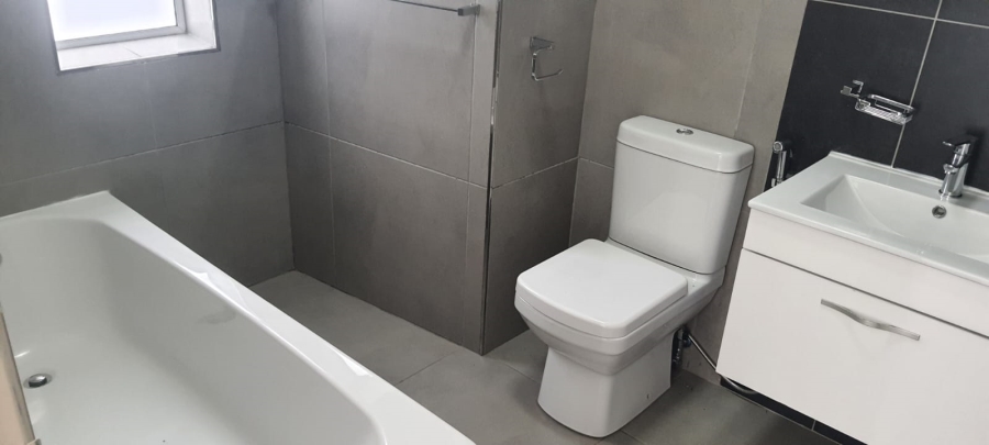 To Let 2 Bedroom Property for Rent in Bryanston Gauteng