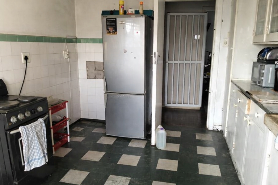 3 Bedroom Property for Sale in Linmeyer Gauteng