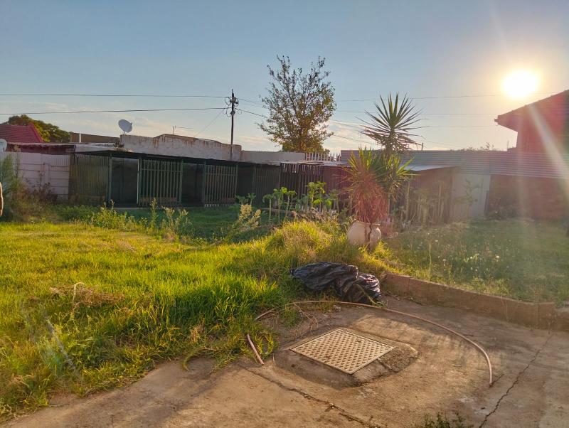 3 Bedroom Property for Sale in Linmeyer Gauteng