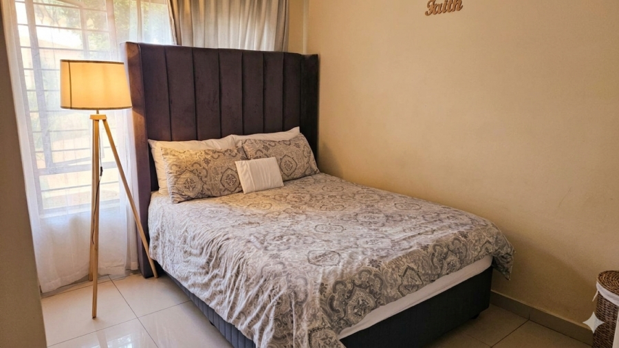 1 Bedroom Property for Sale in Paulshof Gauteng