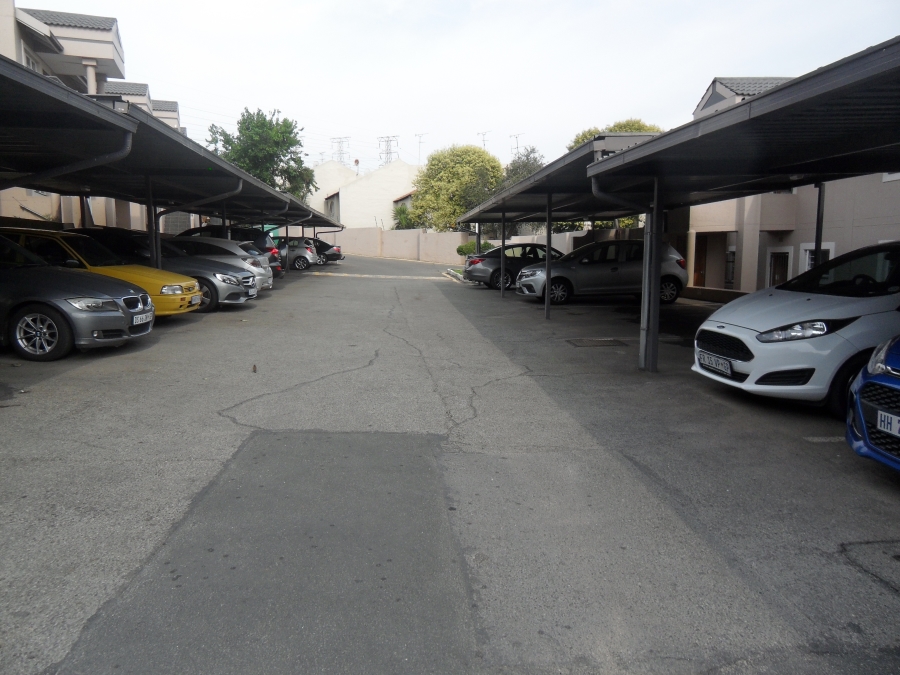 1 Bedroom Property for Sale in Rembrandt Park Gauteng