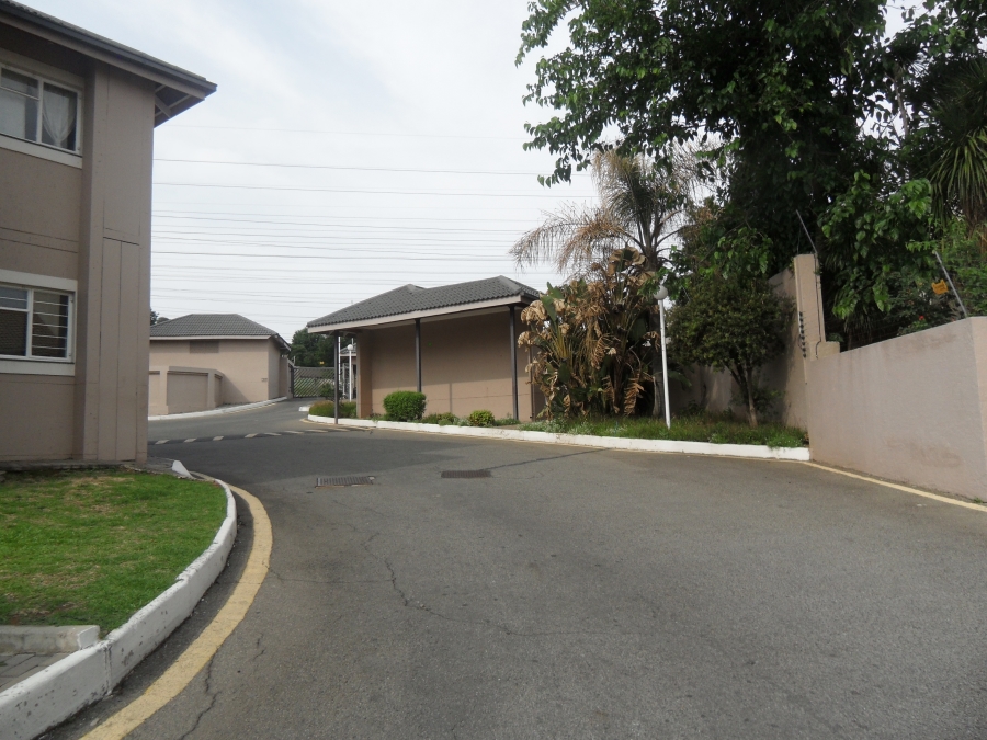 1 Bedroom Property for Sale in Rembrandt Park Gauteng