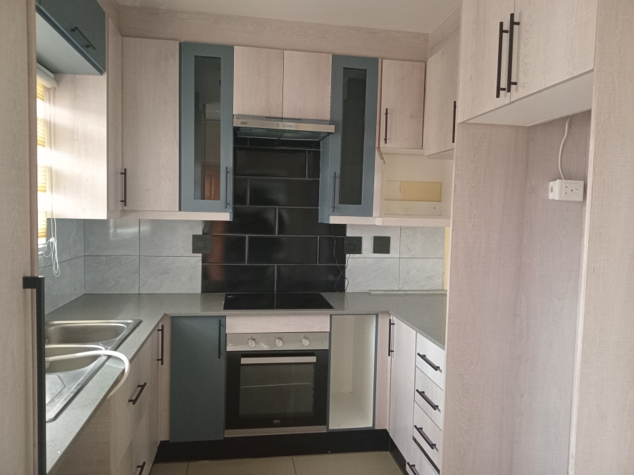 1 Bedroom Property for Sale in Rembrandt Park Gauteng