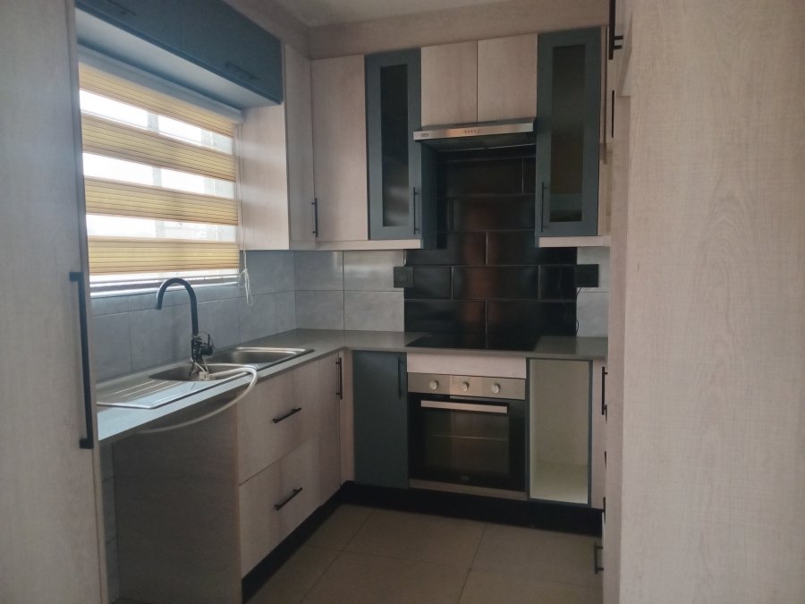 1 Bedroom Property for Sale in Rembrandt Park Gauteng