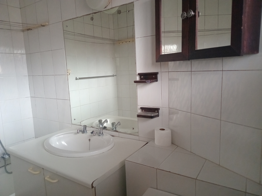 1 Bedroom Property for Sale in Rembrandt Park Gauteng