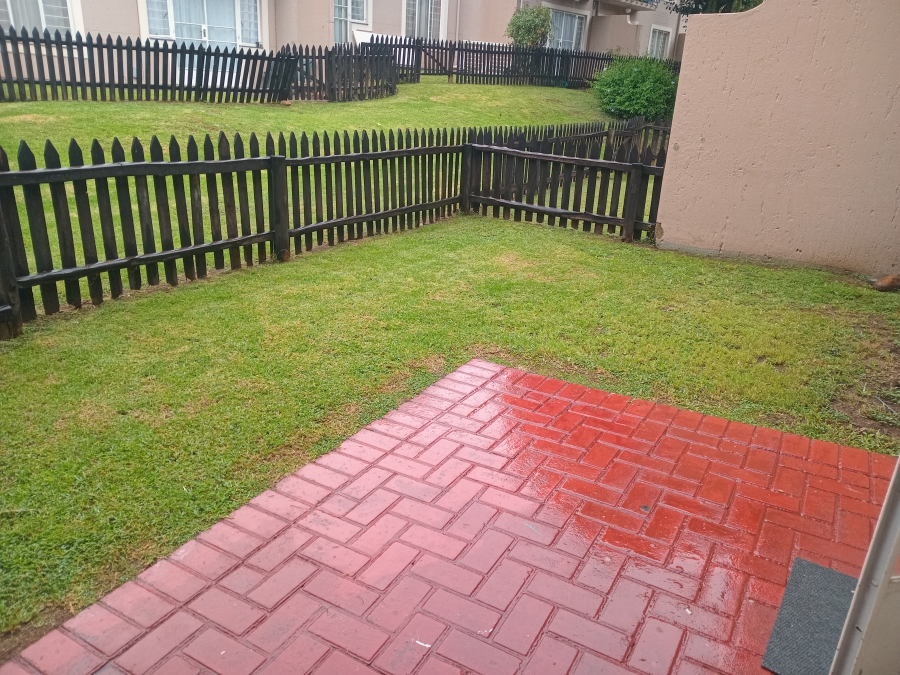 1 Bedroom Property for Sale in Rembrandt Park Gauteng