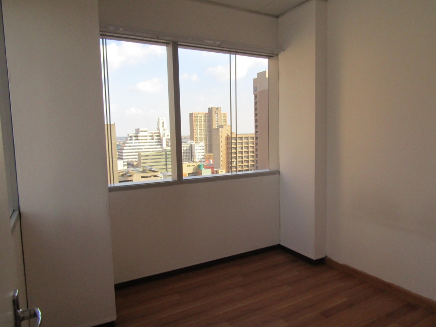 1 Bedroom Property for Sale in Johannesburg Central Gauteng