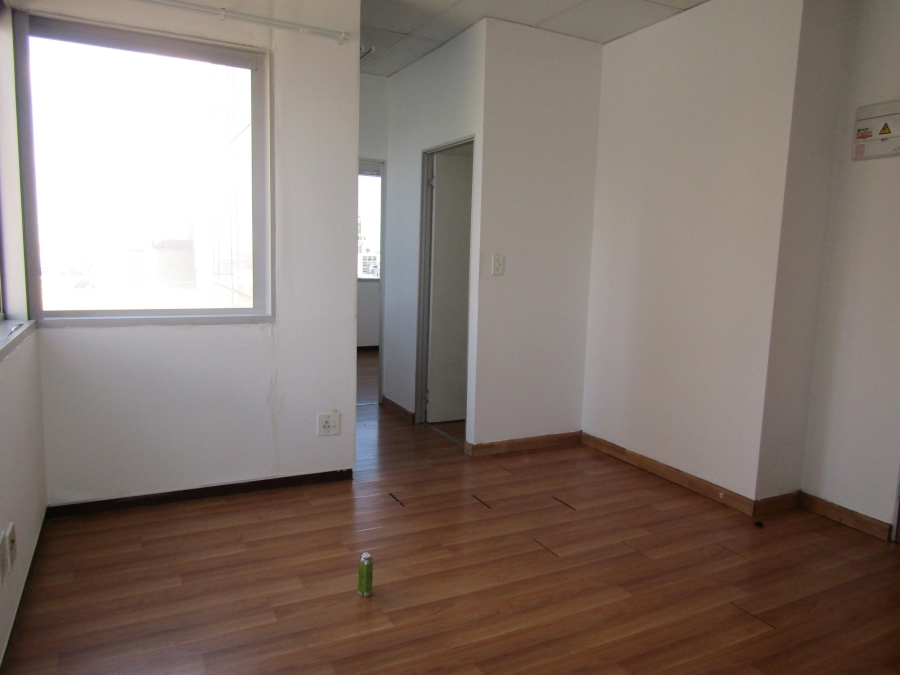1 Bedroom Property for Sale in Johannesburg Central Gauteng