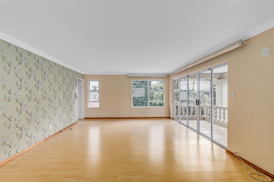 5 Bedroom Property for Sale in Sunninghill Gauteng