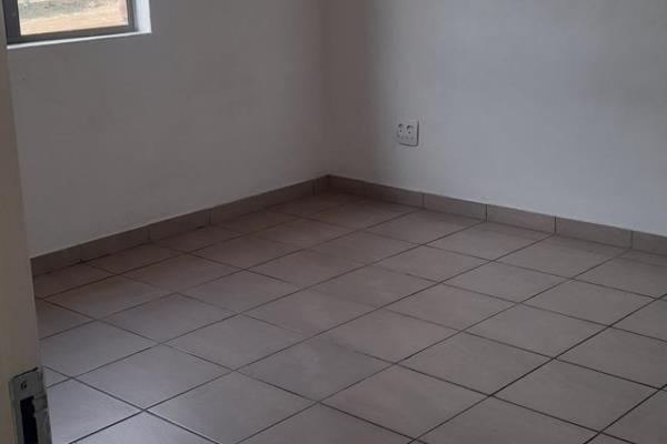 To Let 2 Bedroom Property for Rent in Albertsdal Gauteng