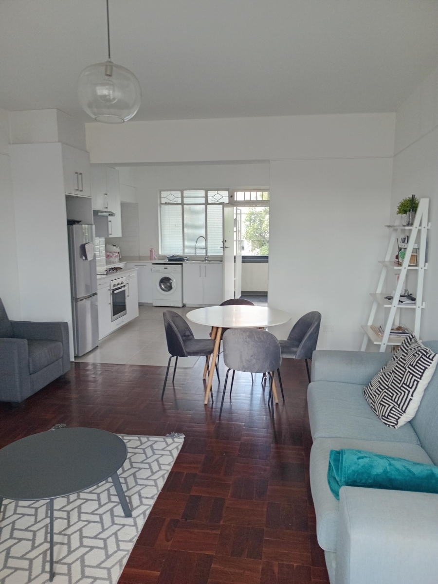 To Let 2 Bedroom Property for Rent in Illovo Gauteng