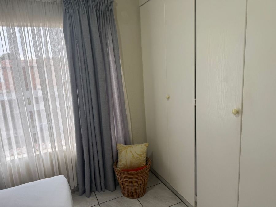 2 Bedroom Property for Sale in Florida Glen Gauteng