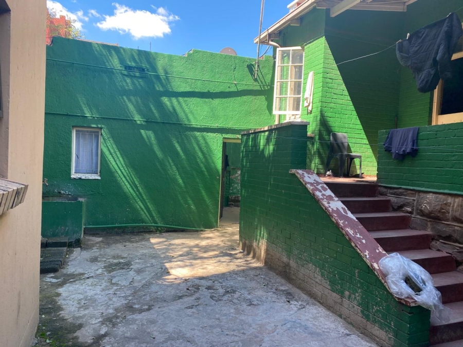 7 Bedroom Property for Sale in Berea Gauteng