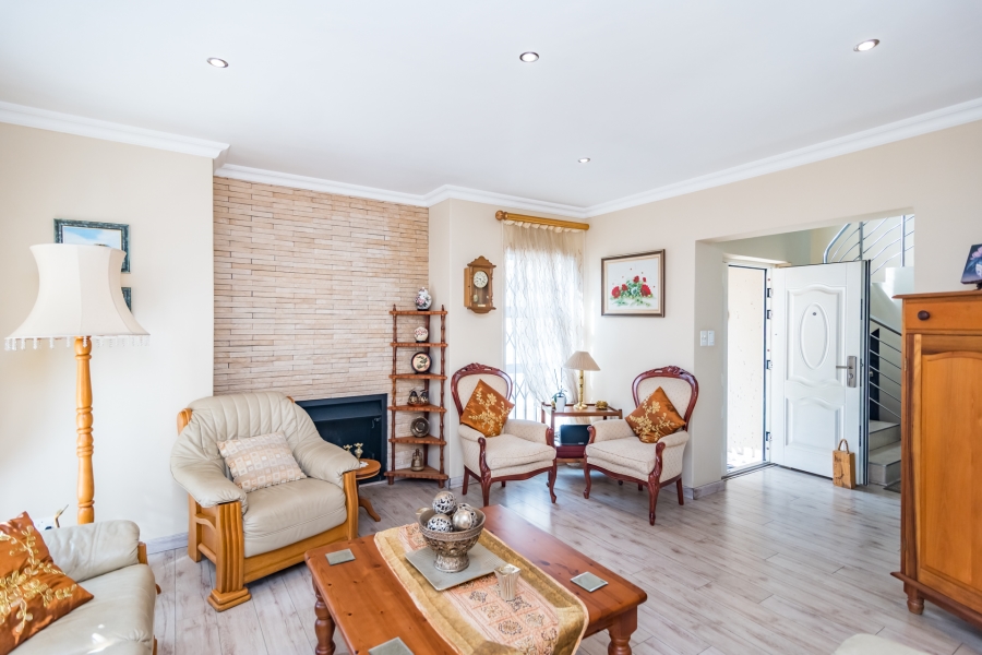 4 Bedroom Property for Sale in Ferndale Gauteng