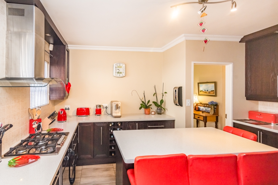 4 Bedroom Property for Sale in Ferndale Gauteng