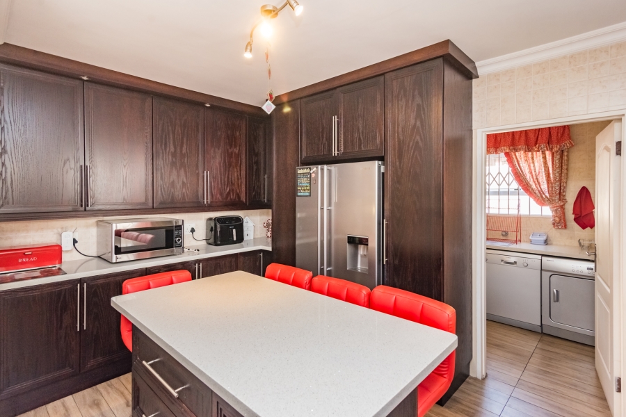 4 Bedroom Property for Sale in Ferndale Gauteng