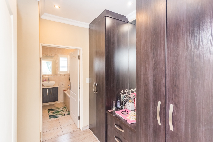 4 Bedroom Property for Sale in Ferndale Gauteng
