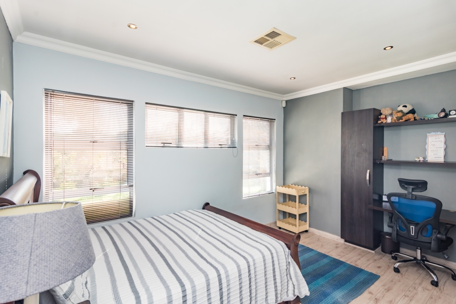 4 Bedroom Property for Sale in Ferndale Gauteng