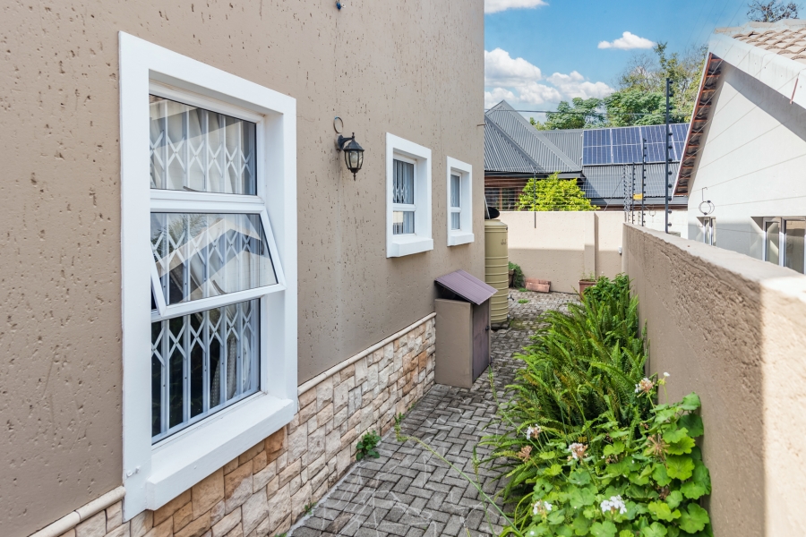 4 Bedroom Property for Sale in Ferndale Gauteng