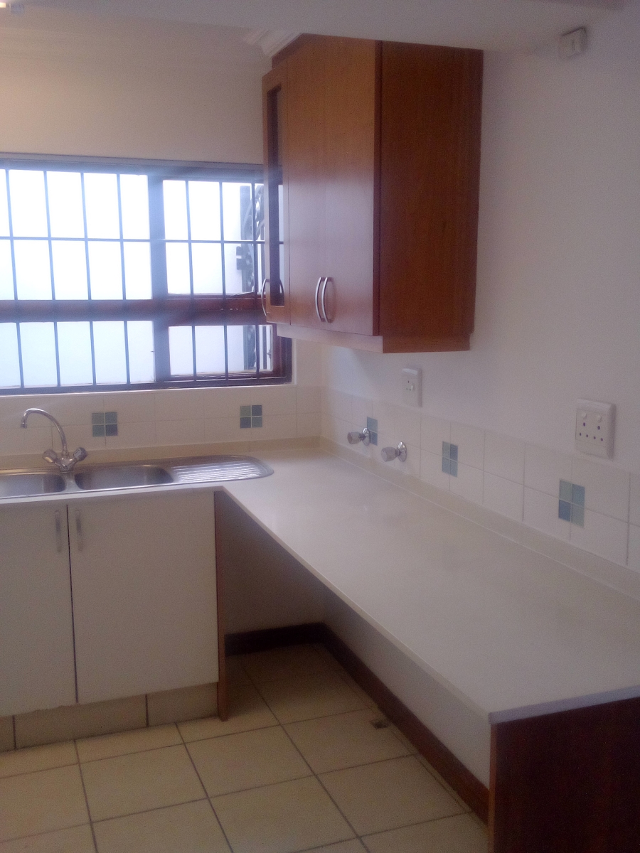 3 Bedroom Property for Sale in Sunset Acres Gauteng