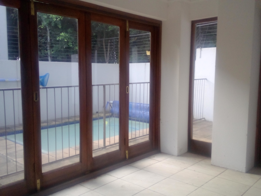3 Bedroom Property for Sale in Sunset Acres Gauteng