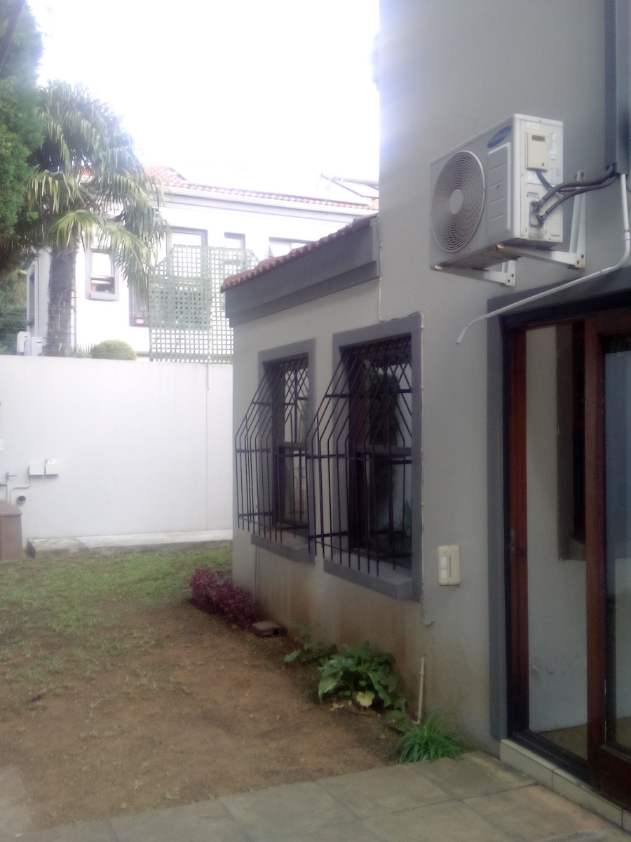 3 Bedroom Property for Sale in Sunset Acres Gauteng