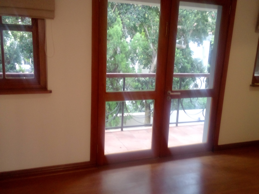 3 Bedroom Property for Sale in Sunset Acres Gauteng