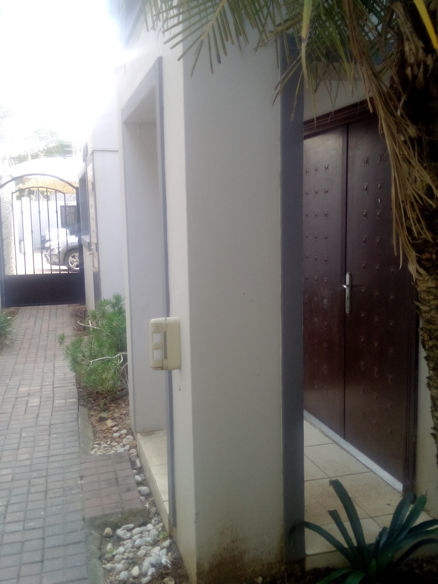 3 Bedroom Property for Sale in Sunset Acres Gauteng