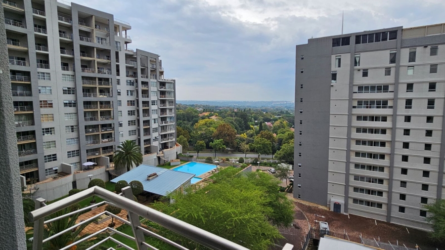 2 Bedroom Property for Sale in Sandton Central Gauteng