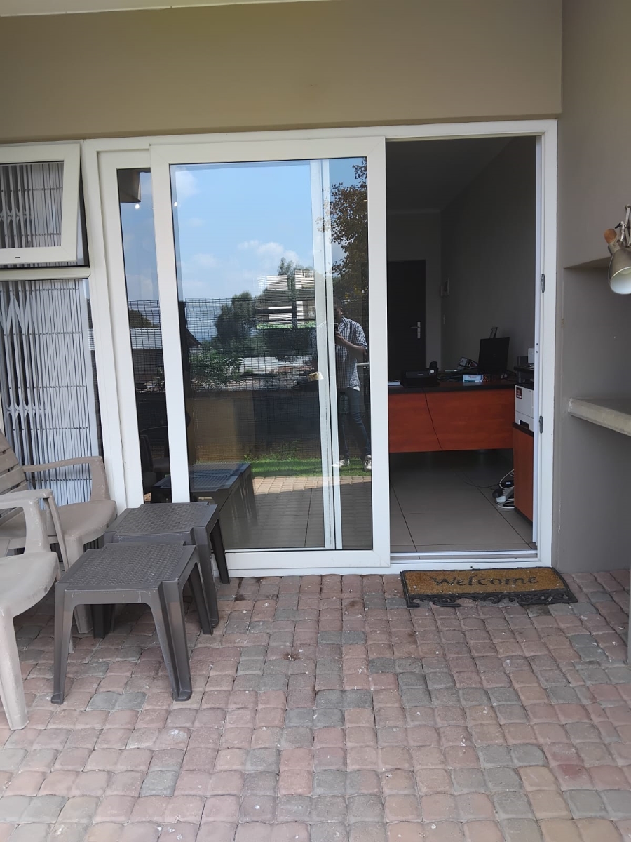 2 Bedroom Property for Sale in Northgate Gauteng