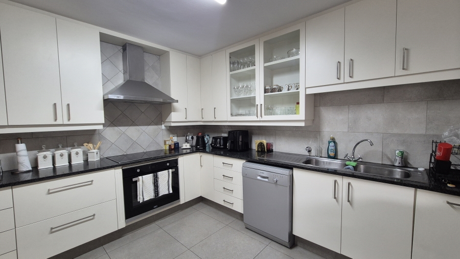 3 Bedroom Property for Sale in St Andrews Gauteng