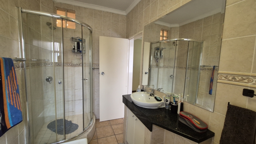 3 Bedroom Property for Sale in St Andrews Gauteng