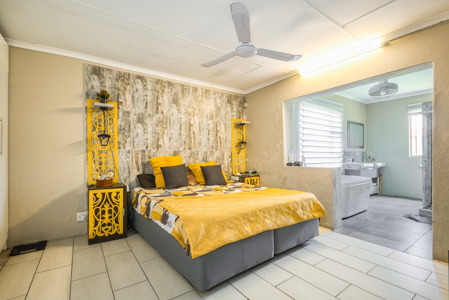 7 Bedroom Property for Sale in Farmall A H Gauteng