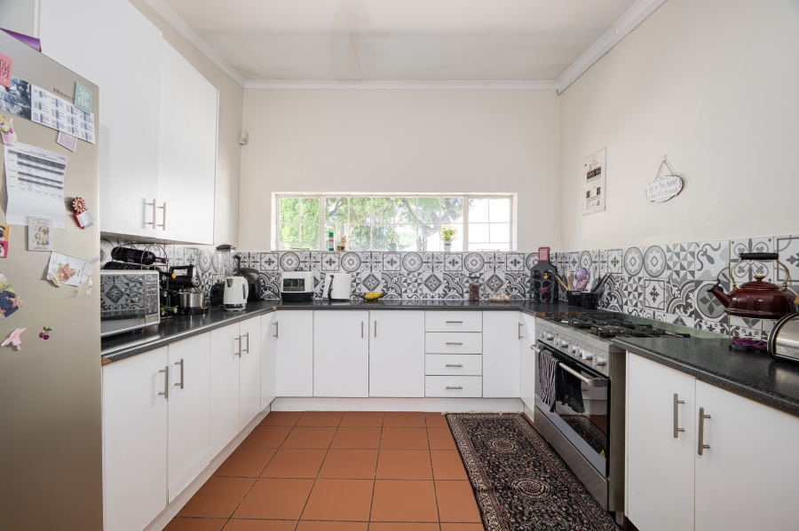 9 Bedroom Property for Sale in Chartwell Gauteng