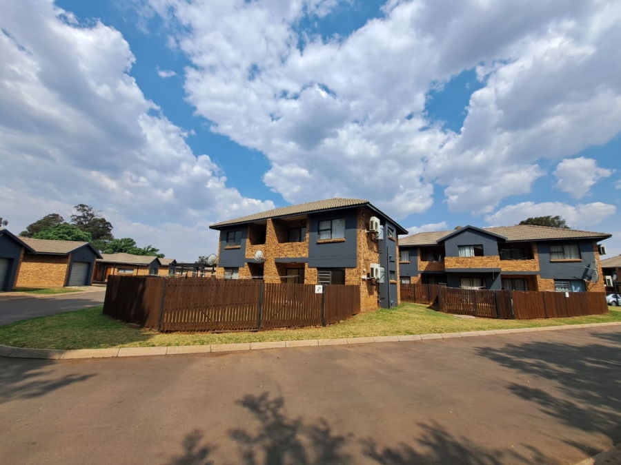 2 Bedroom Property for Sale in Angelo Gauteng