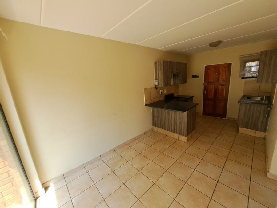 2 Bedroom Property for Sale in Angelo Gauteng