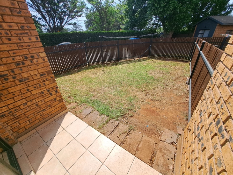 2 Bedroom Property for Sale in Angelo Gauteng
