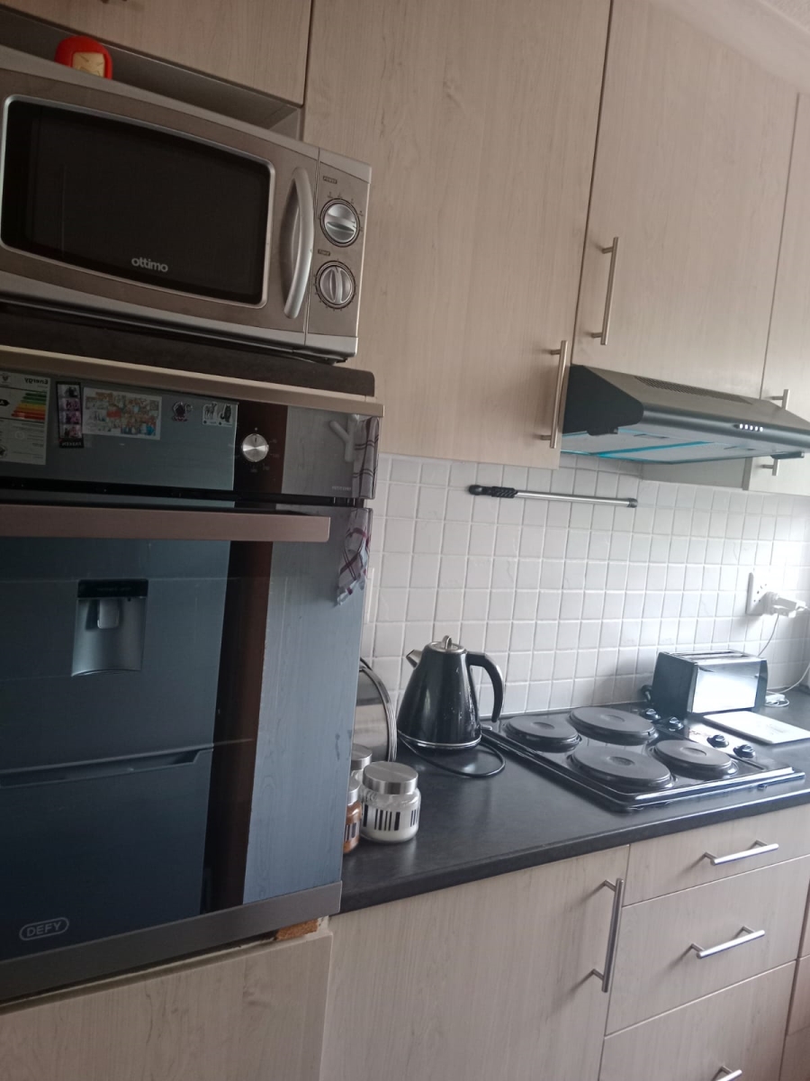 2 Bedroom Property for Sale in Lyndhurst Gauteng