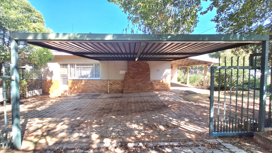 4 Bedroom Property for Sale in Wonderboom South Gauteng