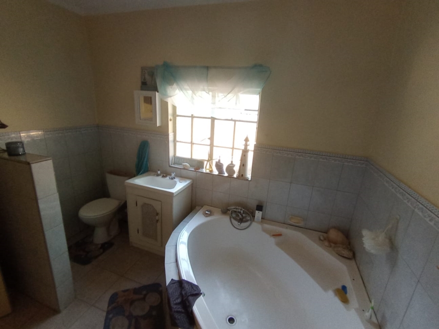 3 Bedroom Property for Sale in Silverton Gauteng