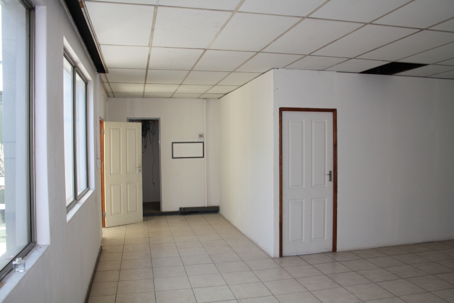 To Let Commercial Property for Rent in Anderbolt Gauteng