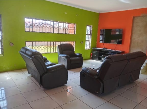5 Bedroom Property for Sale in Lenasia South Gauteng