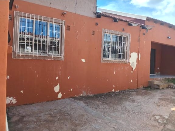 5 Bedroom Property for Sale in Lenasia South Gauteng