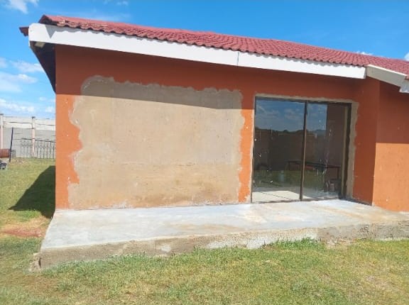 5 Bedroom Property for Sale in Lenasia South Gauteng